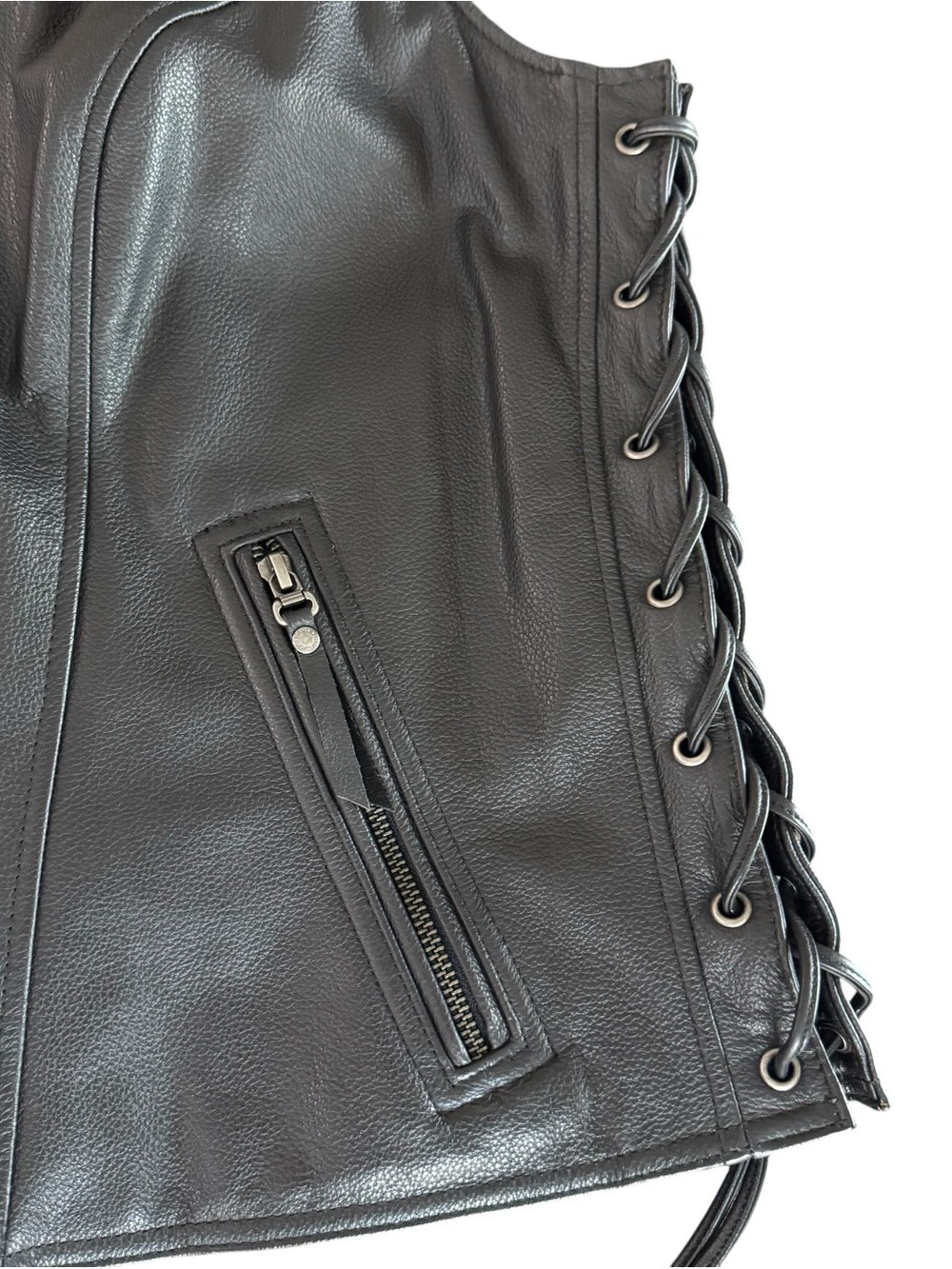 Harley-Davidson Avenue Black Leather Vest - Picture 5 of 13